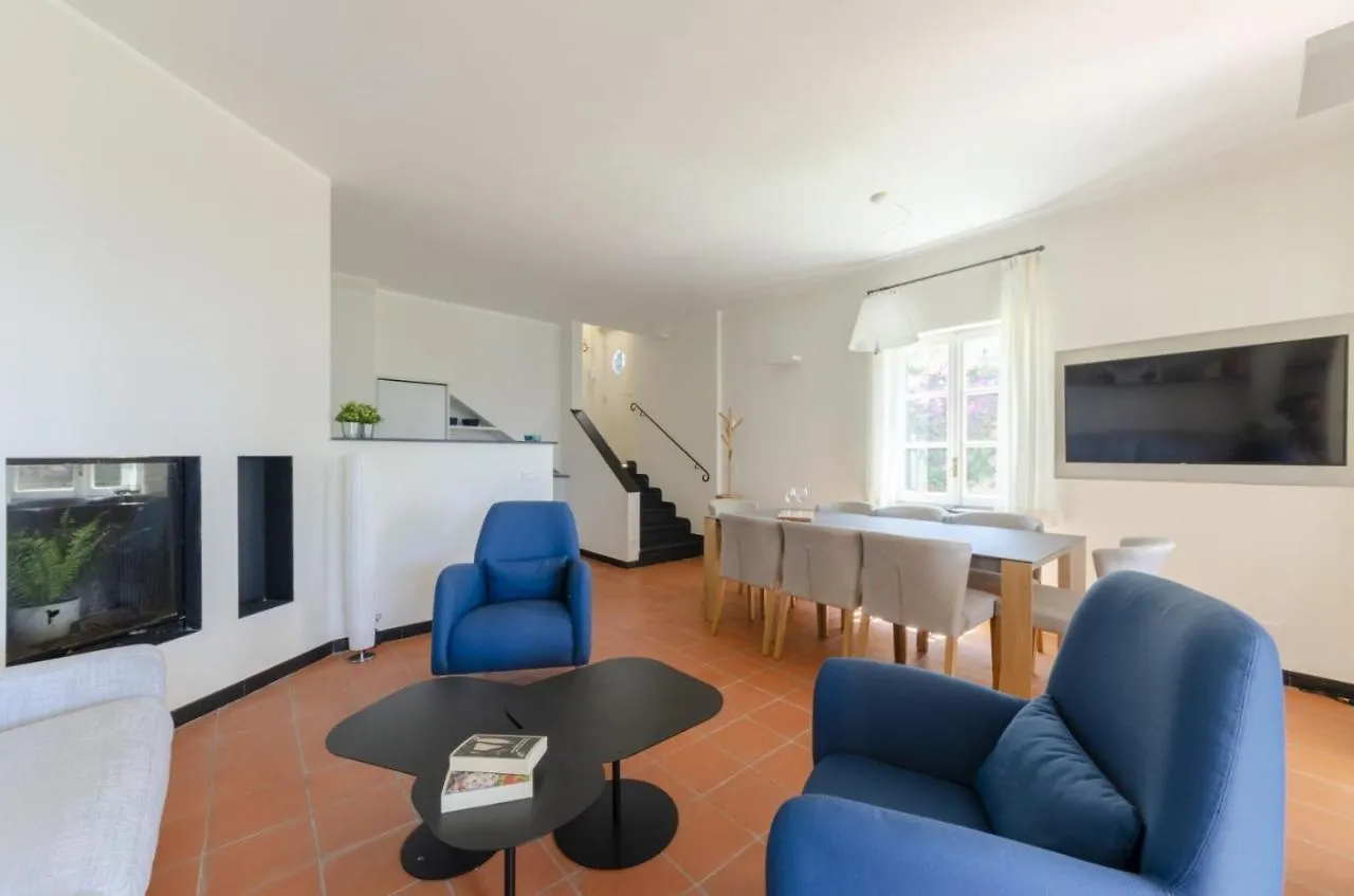 Apartment Joivy Villa With Splendid View And Private Garden In Mulinetti Recco Italy