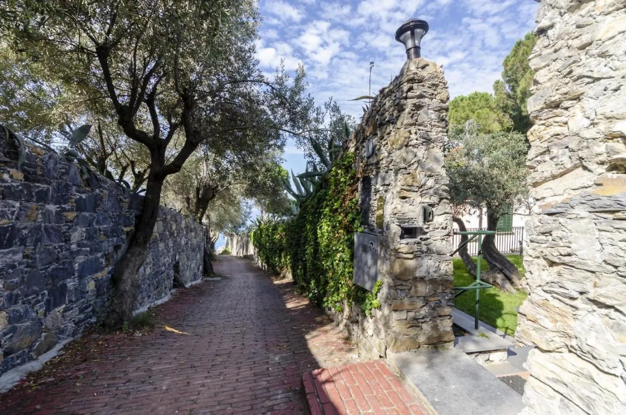 Joivy Villa With Splendid View And Private Garden In Mulinetti Recco 0*,  Italy