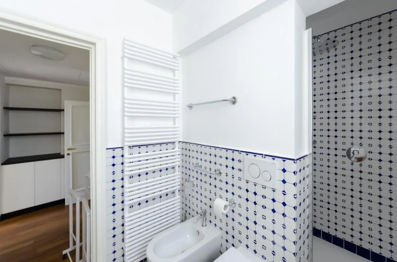 Apartment Joivy Villa With Splendid View And Private Garden In Mulinetti Recco