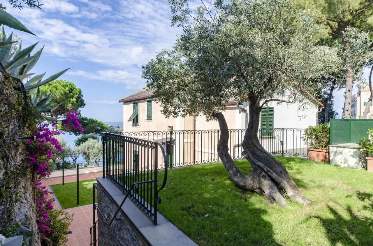 Joivy Villa With Splendid View And Private Garden In Mulinetti Recco